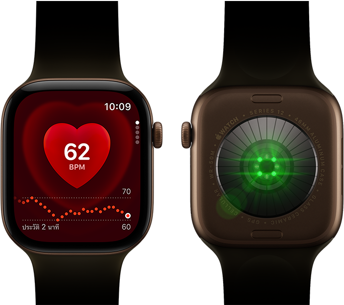 Apple Watch Series 12 สองเรือน, ตัวเรือนอะลูมิเนียม, สีบรอนซ์เข้ม พร้อมสายแบบ Sport Band สีเขียวมะกอก, เรือนหนึ่งแสดงแอปอัตราการเต้นของหัวใจ, อีกเรือนแสดงระบบติดตามสุขภาพที่ด้านหลังของนาฬิกา, พร้อมแสง LED สีเขียวที่ส่องสว่าง