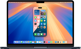 คุณสมบัติการสะท้อนหน้าจอ iPhone แสดงบนหน้าจอ MacBook Air โดยมีการแสดงหน้าจอของ iPhone ที่มีแอปต่างๆ อยู่บนพื้นหลังของเดสก์ท็อป