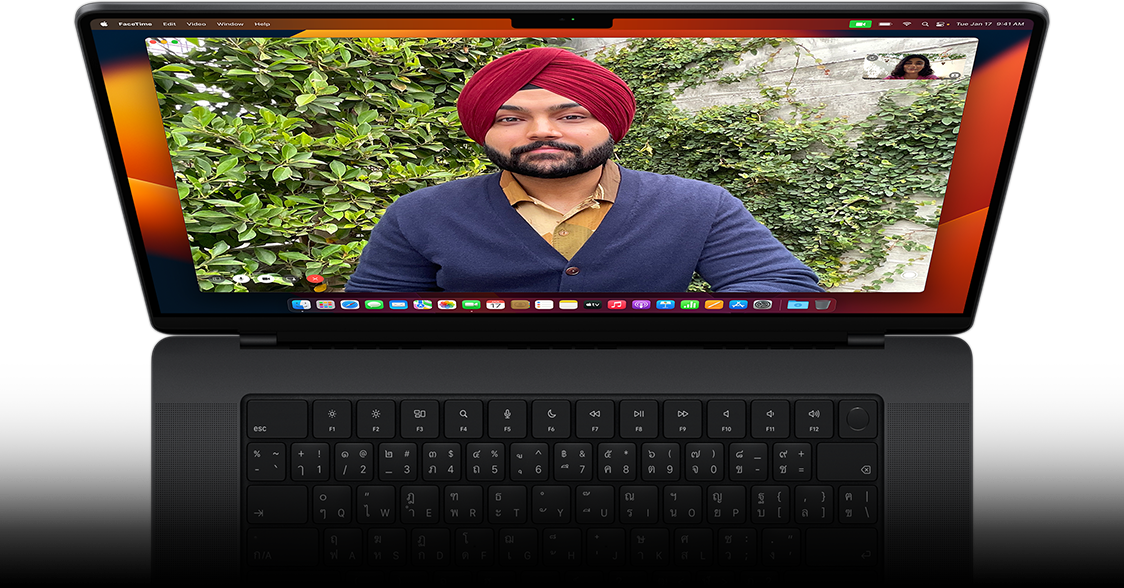 แสดงภาพการวิดีโอคอลด้วย FaceTime บน MacBook Pro