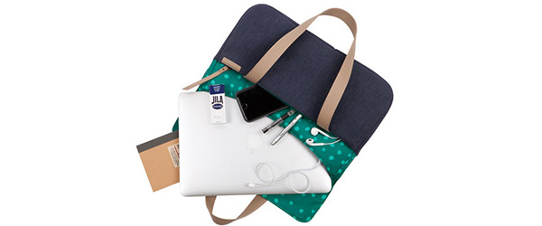 STM Deluxe Laptop Sleeve 13”