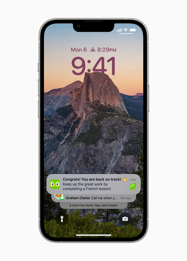 Apple เผยประสบการณ์หน้าจอล็อคแบบใหม่หมดและวิธีใหม่ในการแชร์และติดต่อสื่อสารใน iOS 16